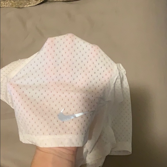 Nike Women’s Breathe Miler Running Top - Picture 3 of 4